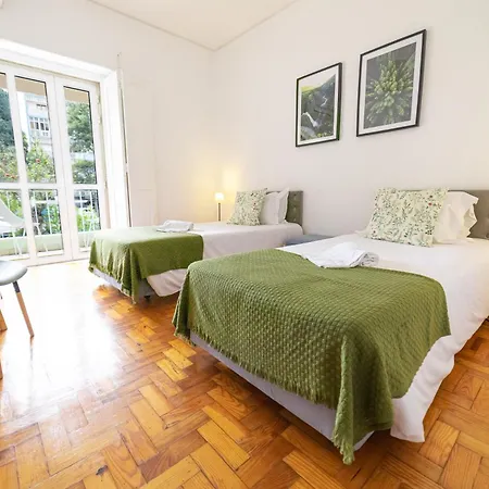 Greenth Avenue * Фару