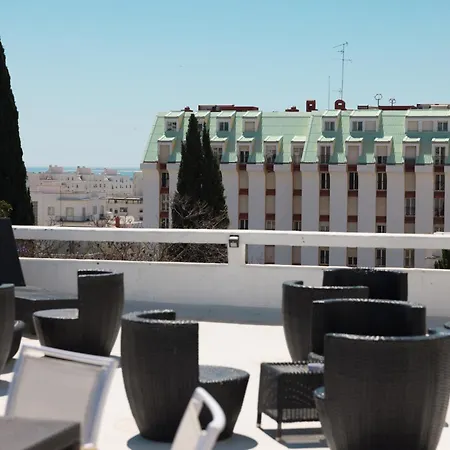 Greenth Avenue Фару