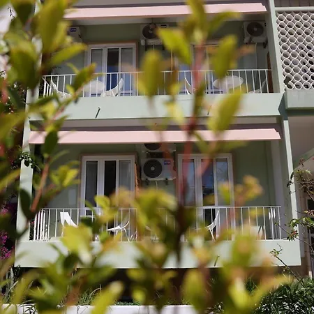 Greenth Avenue Гостевой дом *