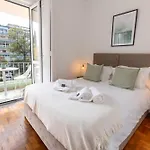 Greenth Avenue Faro
