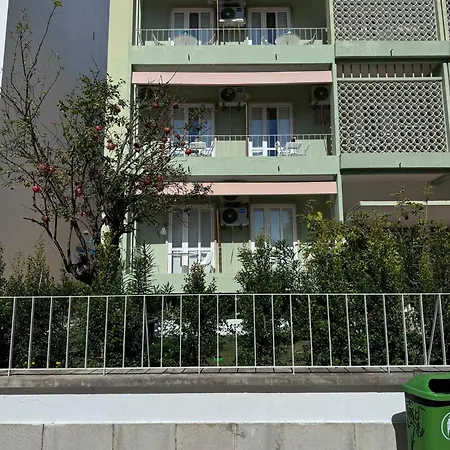 Greenth Avenue Pensjonat *